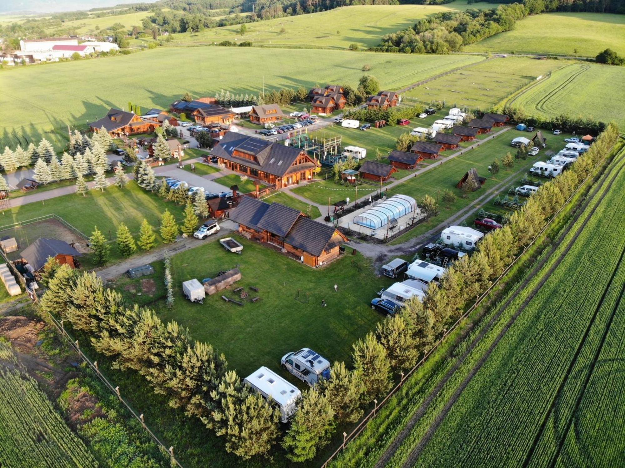 Appartamento Ubytovanie Koliba Pacho - Zrub Katka Prievidza Esterno foto